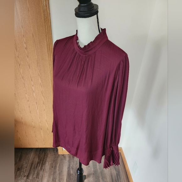 Veronika Maine Burgundy Frill Neck Shirt - Picture 2 of 7